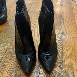 Giambattista Valli Sleek Black Patent Ankle Booties